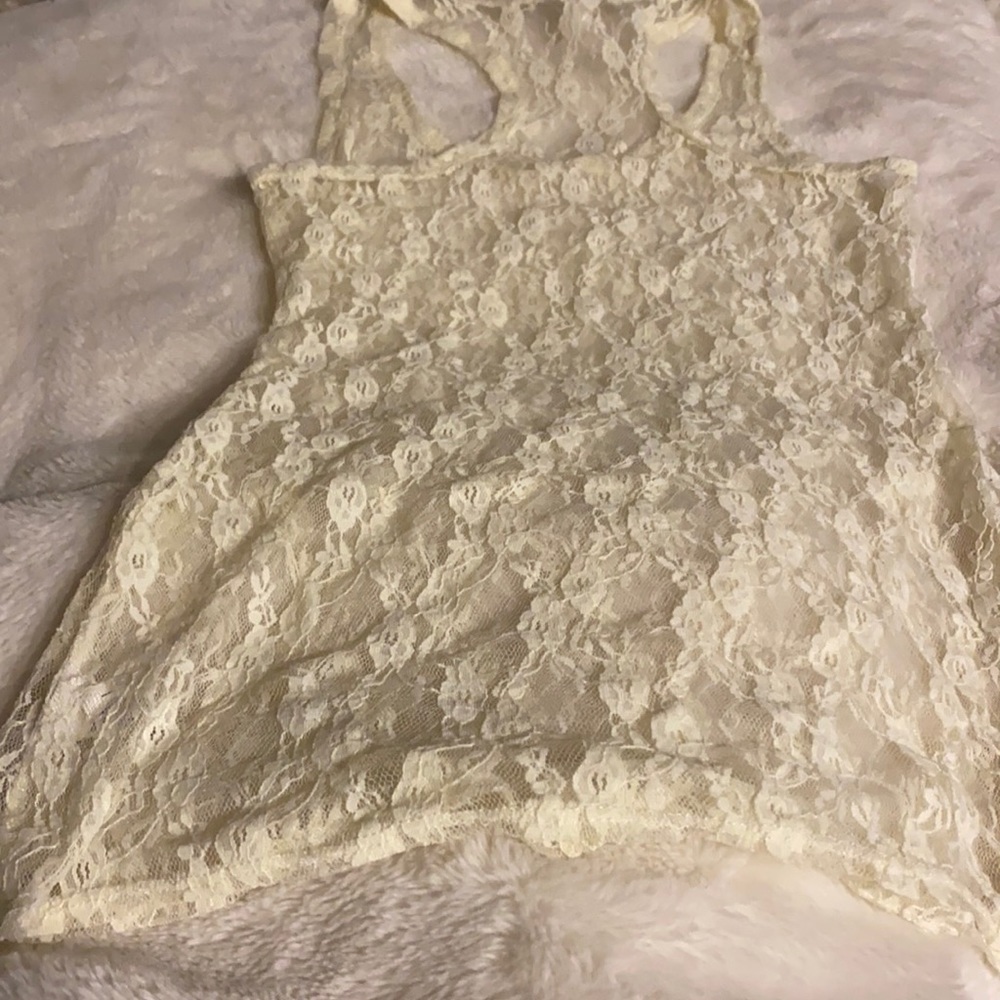 LACE tank - Picture 4 of 5